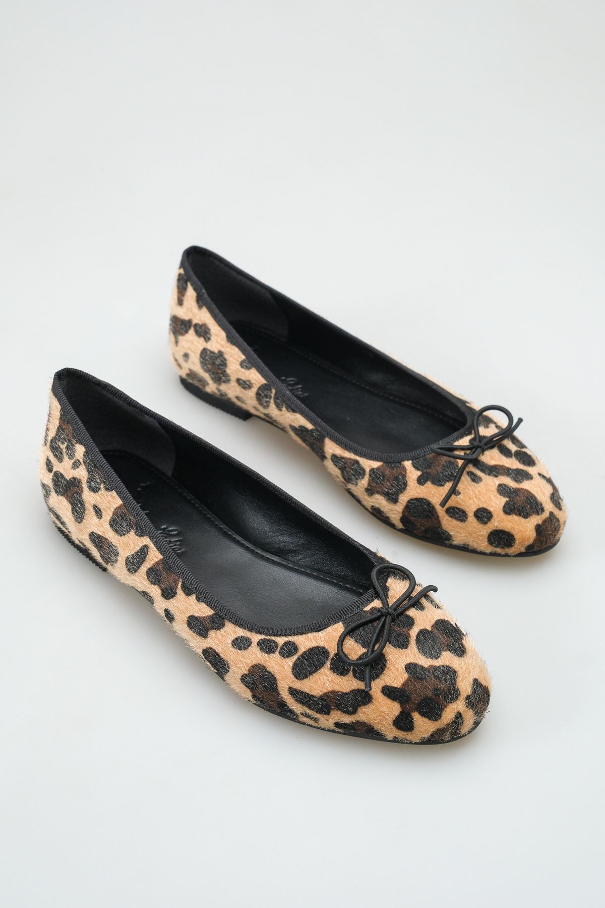 Romina; Leopar Desenli ,Babet Ayakkabı