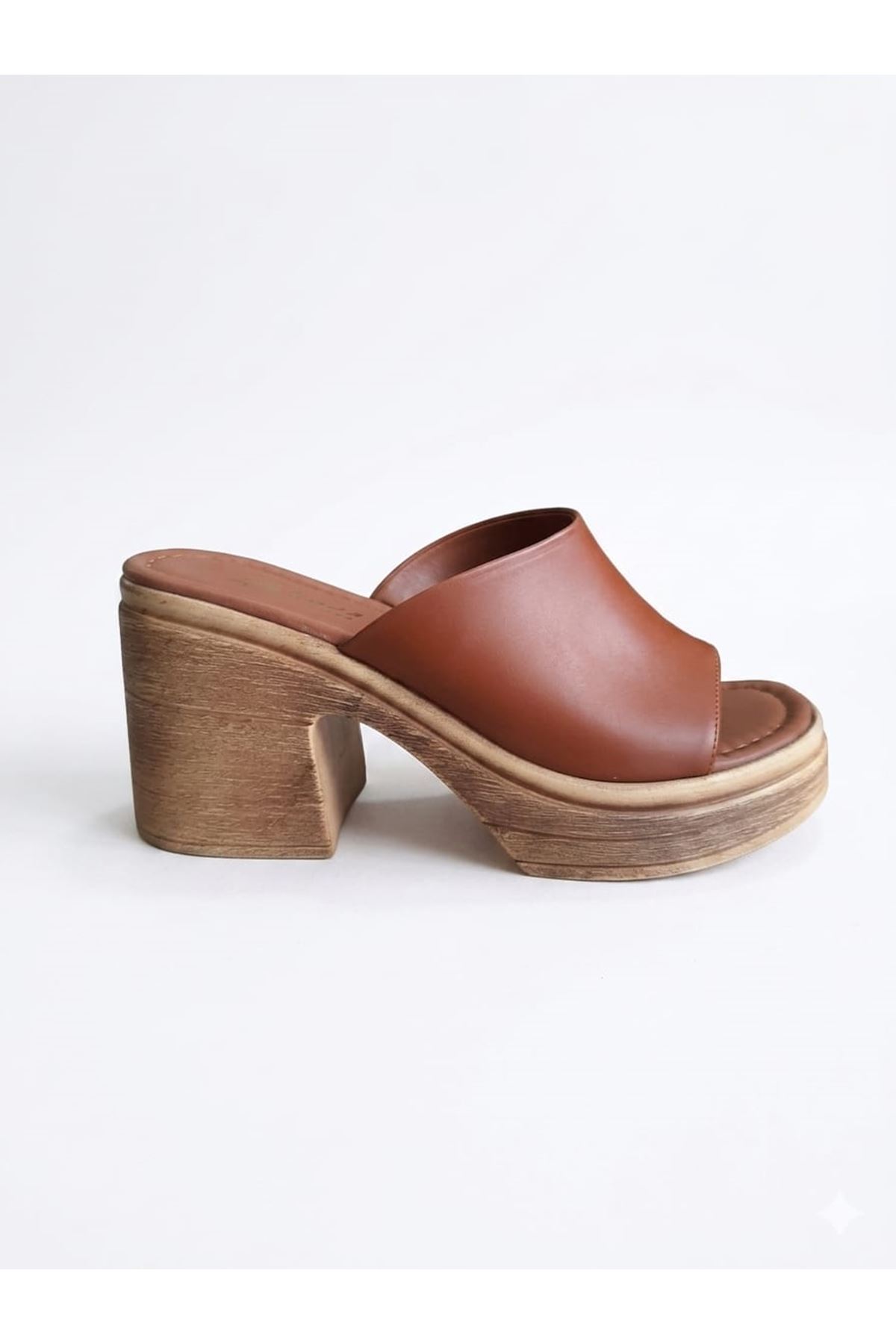PERA; Taba,9 cm Platform Topuklu Kadın Terlik  
