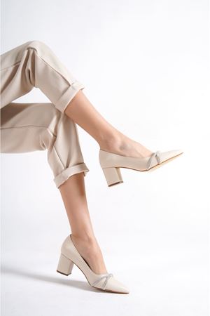 Alice; Ten Cilt,Kararmaz Taş Detaylı Klasik Topuklu Ayakkabı