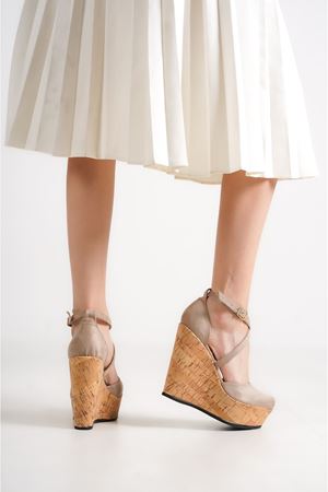 Fallon; Ten Süet Süet ,12 cm Dolgu Topuklu Ayakkabı