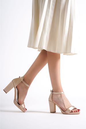 Franny;Krem-Nude Saten ,Taş Detaylı Tek Bantlı,Klasik Topuklu Platform Ayakkabı