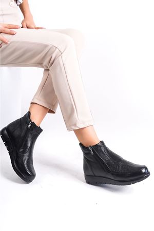 Ellen; Hakiki Deri  Bot