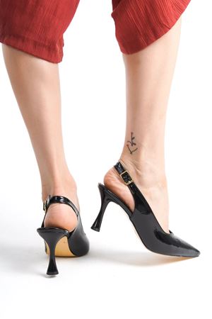 Rossie; Kadın,Siyah Rugan,Arkası Açık Klasik İnce Topuklu Stiletto