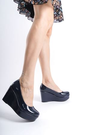 Romano; Lacivert, 9 cm Dolgu Topuklu Ayakkabı (DAR KALIPTIR ÜRÜN AÇIKLAMASINI OKUYUNUZ)