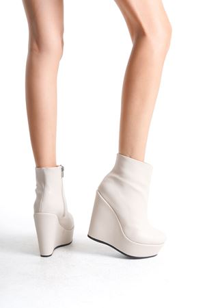 Eve ; Ten Cilt , 12 cm Dolgu Topuklu Kadın Bot