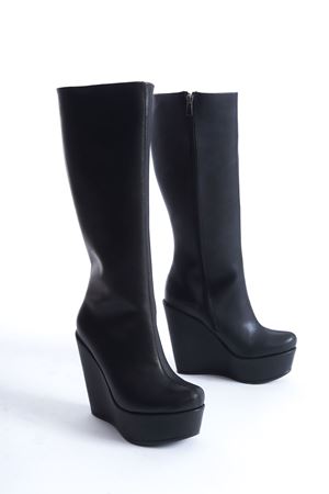 Bounty ; Siyah Mat Deri ,12 cm Dolgu Topuklu Kadın Çizme