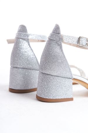 Owwox Kids; Kız Çocuk,Gümüş,3 Biyeli Kararmaz Taş Detaylı  Ayakkabı 