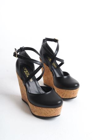 Fallon; Siyah Mat Deri ,12 cm Dolgu Topuklu Ayakkabı 