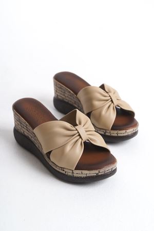 Mila; Krem-Nude,7,5 cm  Dolgu Topuklu Kadın Terlik