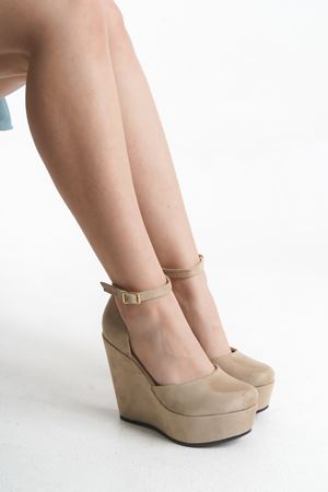 Fallon; Ten  Süet ,12 cm Dolgu Topuklu Ayakkabı  .. 