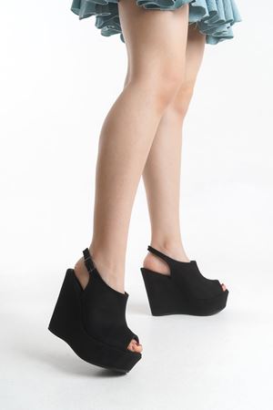 Amy; Siyah Süet ,12 cm Dolgu Topuklu Ayakkabı 