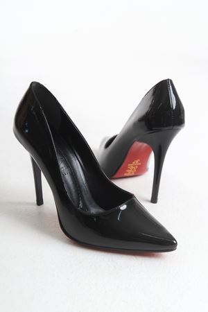 IVY; Kadın,Siyah Rugan,Kırmızı Tabanlı 11 cm İnce Topuklu Stiletto