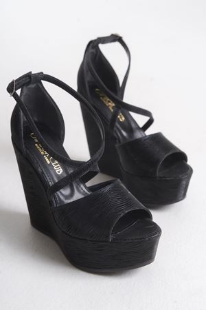 Sandra; Siyah ,12 cm Dolgu Topuklu Ayakkabı 