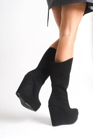 Beatrice ; Siyah Süet ,12 cm Fermuarsız  Dolgu Topuklu  Kadın Çizme 