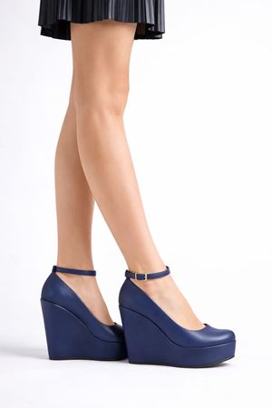 Orion; Lacivert Mat Deri,Çıkarılabilir Baretli 12 cm Dolgu Topuklu Ayakkabı 